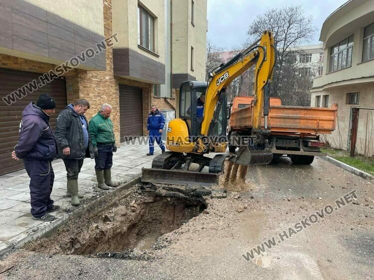 Нова ВиК авария и безводие в част от Хасково