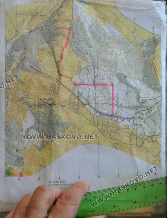 Коловози в гората от тежка техника по туристическата пътека“ Цар Иван Асен II“
