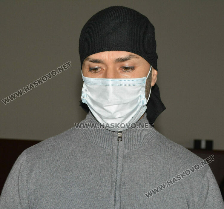 Виктор Омар