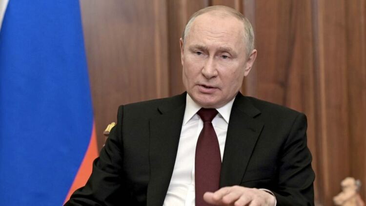 Путин праща руски военни да пазят мира в Донецк и Луганск