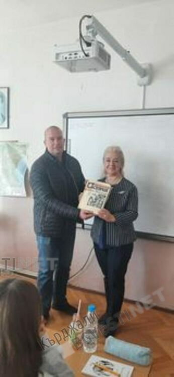 Децата в Източните Родопи отбелязват Деня на майчиния език,в Черноочене гостува изследователката Несрин Къратлъ