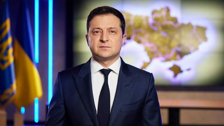 Украйна иска мир, но няма да отстъпи земята си на Русия, каза Зеленски
