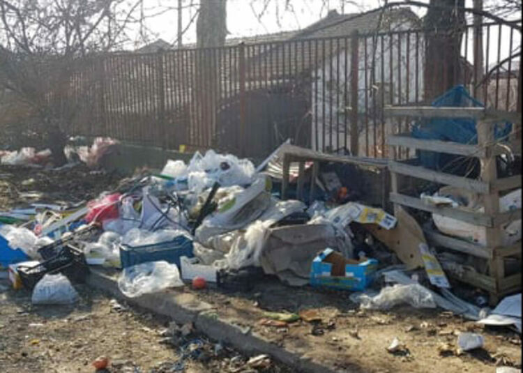 Кърджали се превръща в голямо сметище,все повече замърсители и все по-малко работници по чистотата