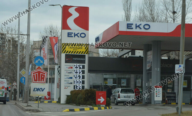 Постепенен ръст в цените на горивата 