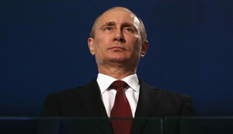Особено мнение: На Путин не му трябва подкрепата на улицата, а съветско бъдеще