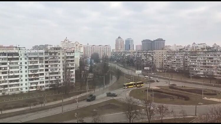 Руски танкове в квартал на Киев