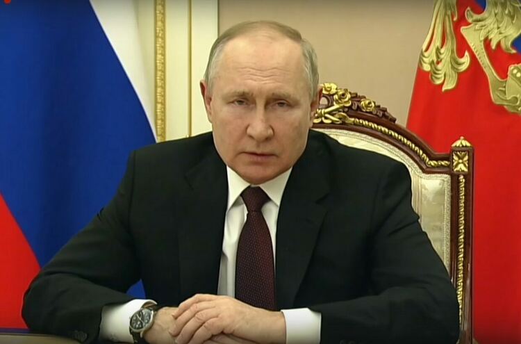 Путин призова украинските военни да вземат властта в свои ръце