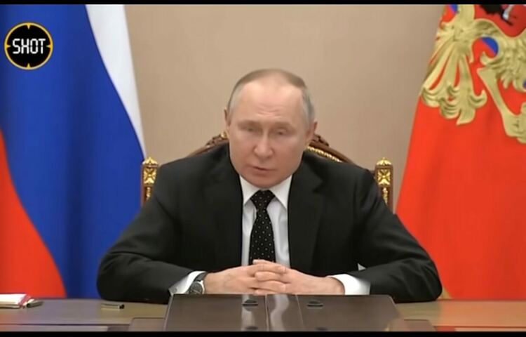 Путин приведе ядрените сили в специален режим