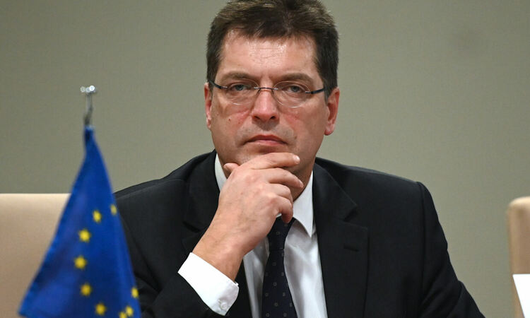 Янез Ленарчич. Сн.: ЕС