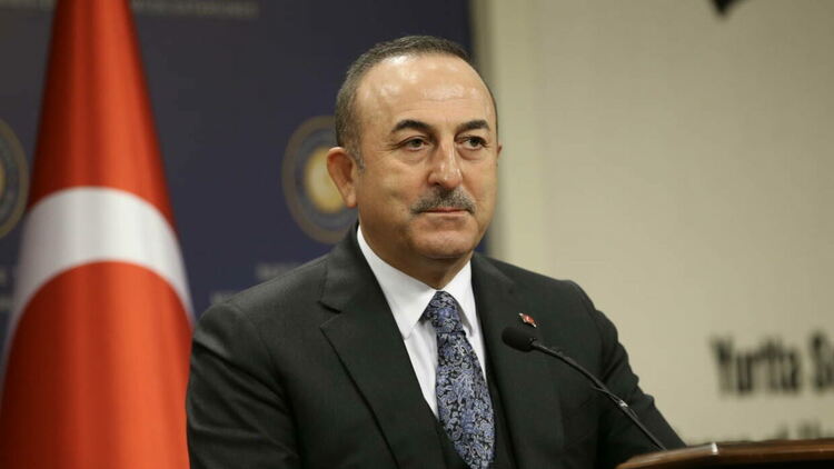 Турция затваря Босфора и Дарданелите за руски кораби