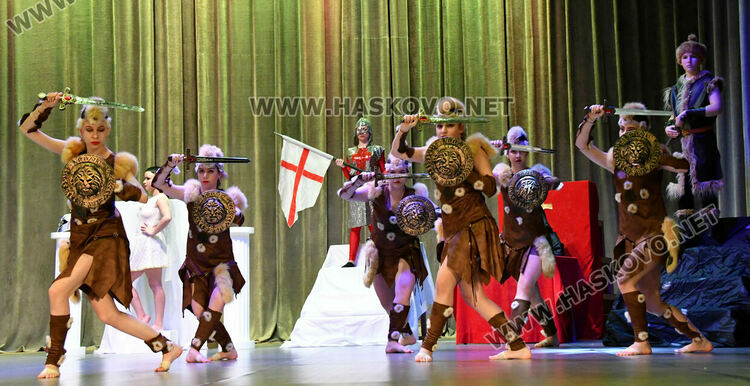 &bdquo;Рона&ldquo; представи танцов спектакъл &bdquo;Музей под небето&ldquo;