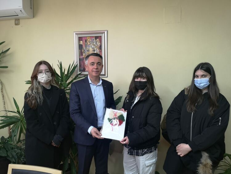 Кърджали с празнична украса за Баба Марта