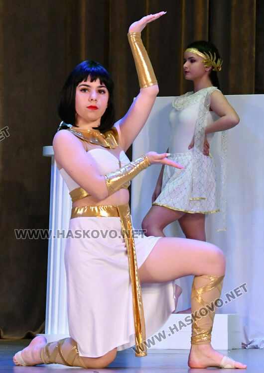 &bdquo;Рона&ldquo; представи танцов спектакъл &bdquo;Музей под небето&ldquo;