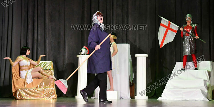 &bdquo;Рона&ldquo; представи танцов спектакъл &bdquo;Музей под небето&ldquo;