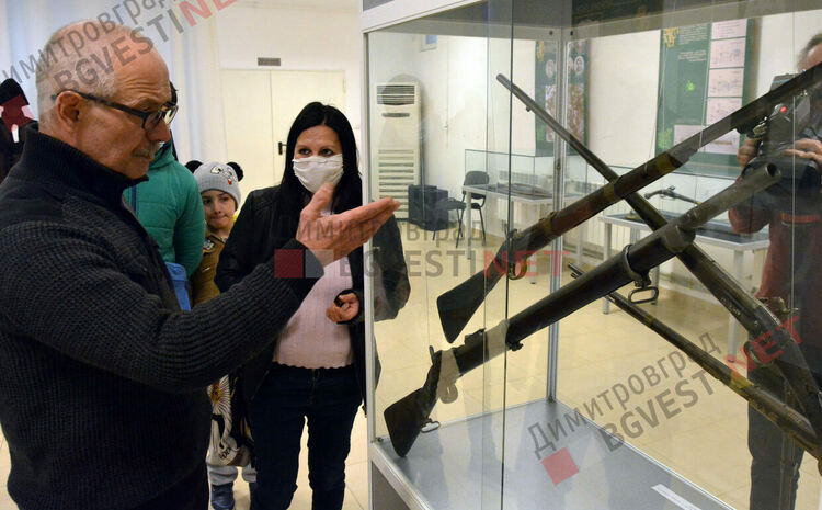 Изложбата „Реликви от Априлската епопея” откриха днес в Димитровград