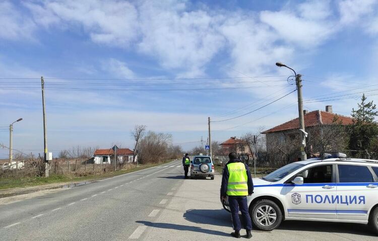 Специализирана полицейска акция се провежда в Асеновградско 