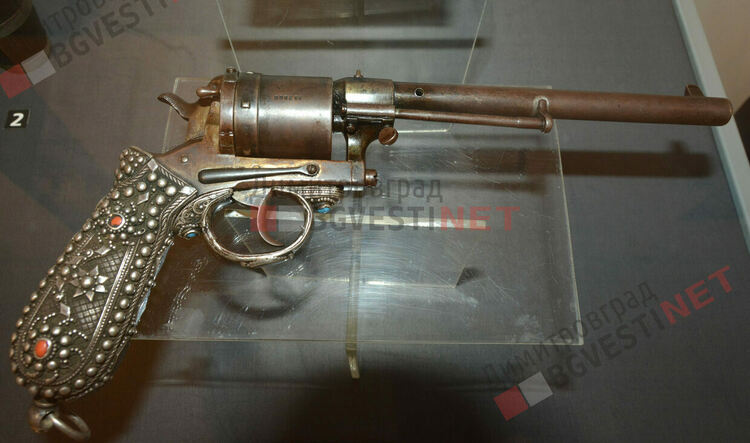 Изложбата „Реликви от Априлската епопея” откриха днес в Димитровград