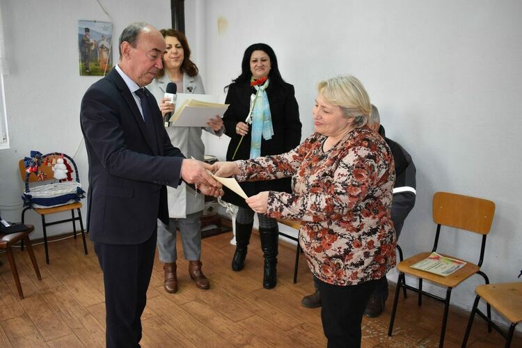 Община Асеновград с поздрав към самодейците по повод празника им 