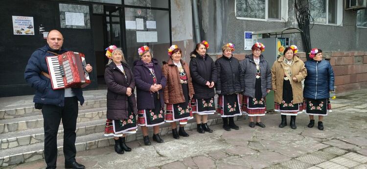 Първомай тържествено отбеляза 144 години от Освобождението