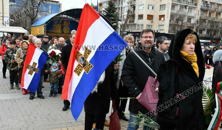 Хасково чества 144 г. от Освобождението на България, развяха руското знаме