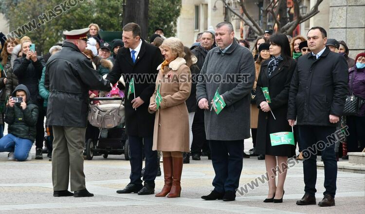 Хасково чества 144 г. от Освобождението на България, развяха руското знаме