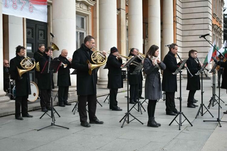 С тържествено честване Перник отбеляза националния празник на Република България - Трети март