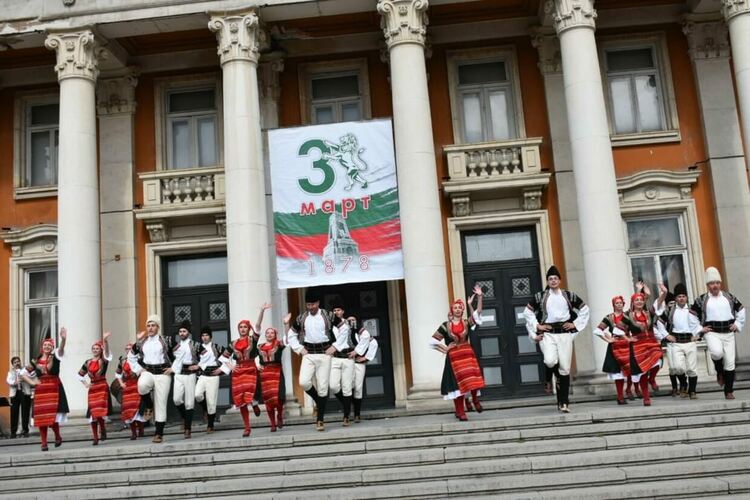 С тържествено честване Перник отбеляза националния празник на Република България - Трети март