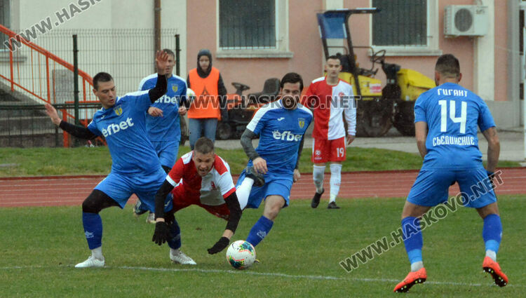 “Саяна Хасково” победи “Гигант” с гол на Вълчан Чанев