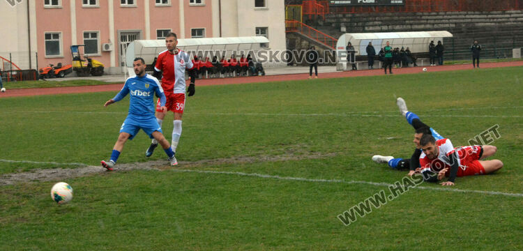 “Саяна Хасково” победи “Гигант” с гол на Вълчан Чанев