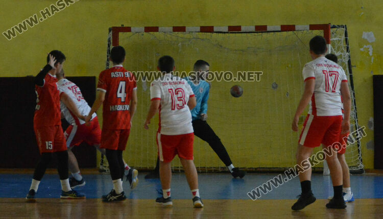 “Добруджа” спря хандбалистите на “Асти” по пътя към финала за Купа България