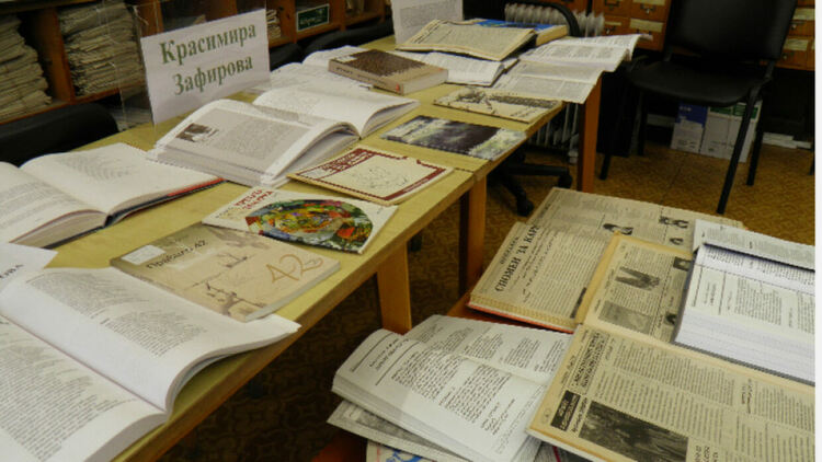 Поетесата Красимира Зафирова с изложба в Перник