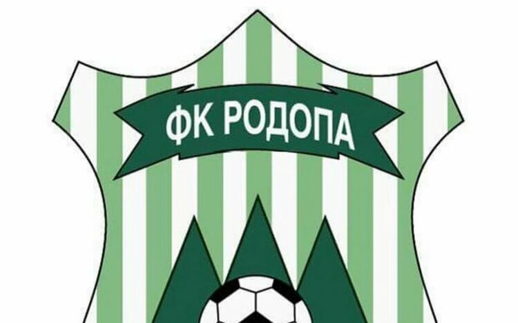 Снегът за втори път отложи двубоя между "Родопа" и "Борислав"