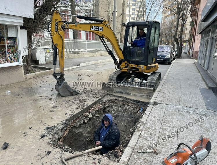 Заради изгнила тръба спряха водата в района на училище „Иван Рилски“