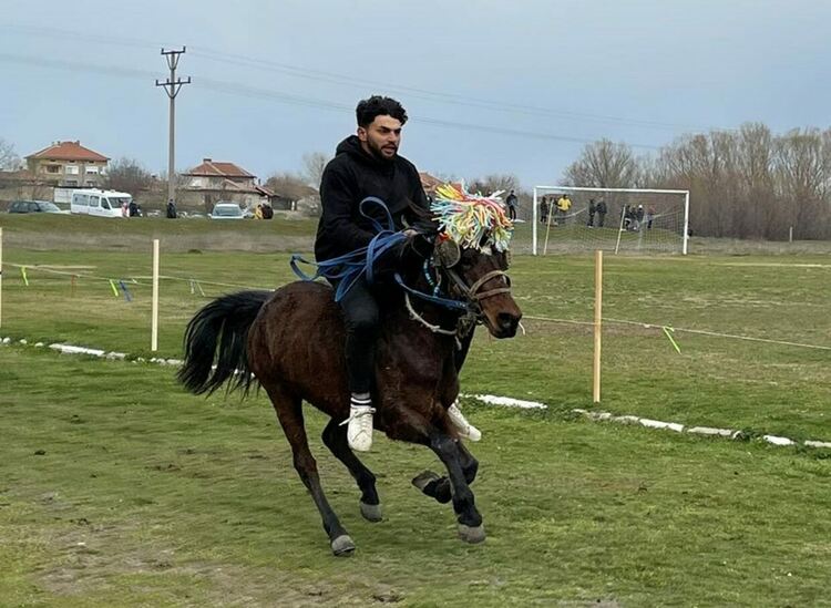 С традиционната кушия отбелязаха Тодоровден в Дебър