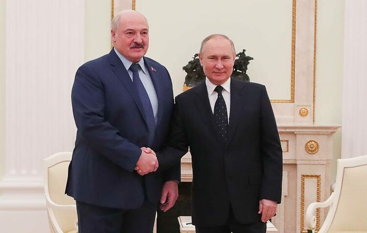 Лукашенко и Путин са договорили доставка на най-съвременна руска военна техника