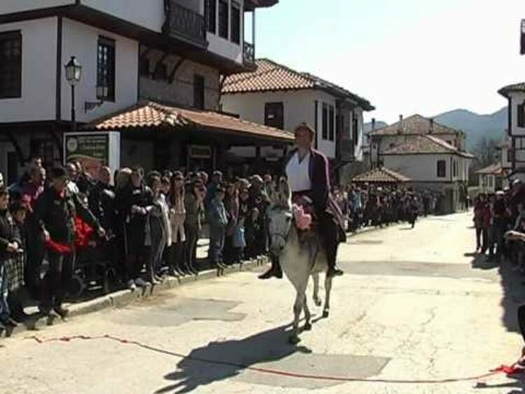 Честит Тодоровден! Чепеларе и Златоград канят на конски кушии