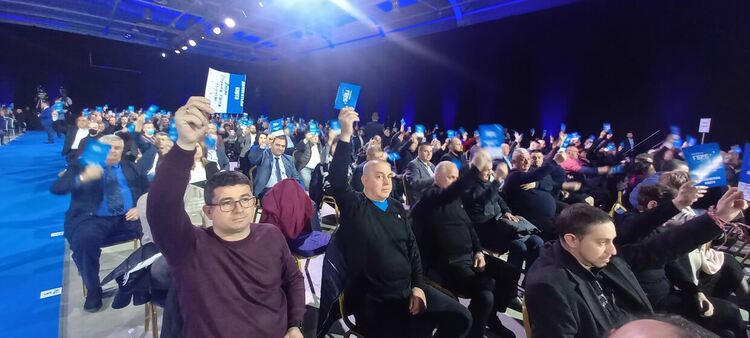 Преизбраха Цвета Караянчева за областен координатор на ГЕРБ в Кърджали