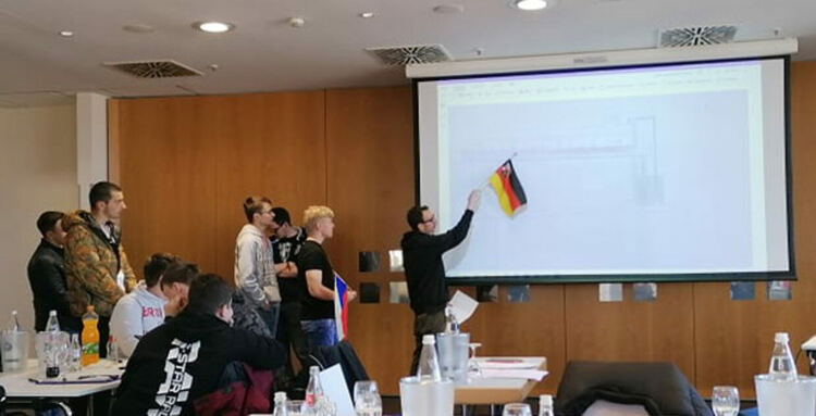 Ученици от ПГТАТ на международен обмен в Германия