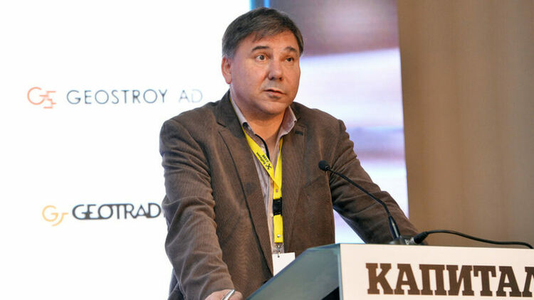 Иван Кръстев пред "Шпигел": Ако Путин отстъпи, с него е свършено