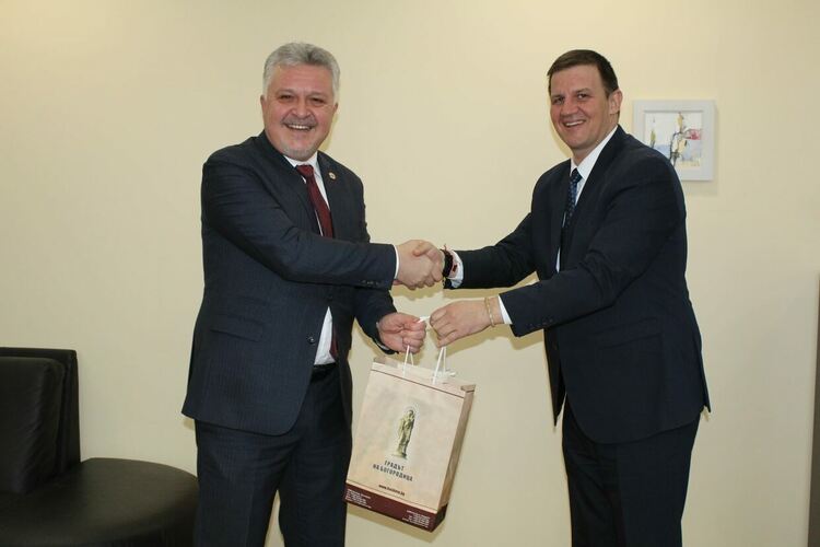 Станислав Дечев и кметът на Люлебургас обсъдиха съвместни инициативи и проекти