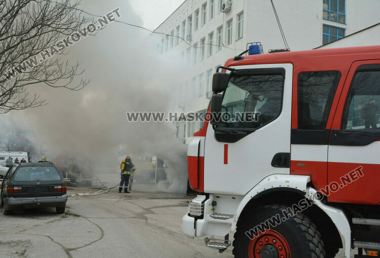 Пожар избухна в гараж в СБА в Хасково