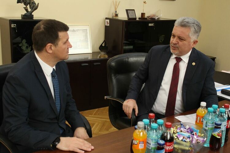 Станислав Дечев и кметът на Люлебургас обсъдиха съвместни инициативи и проекти