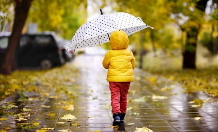 Облачно със слаб дъжд в четвъртък