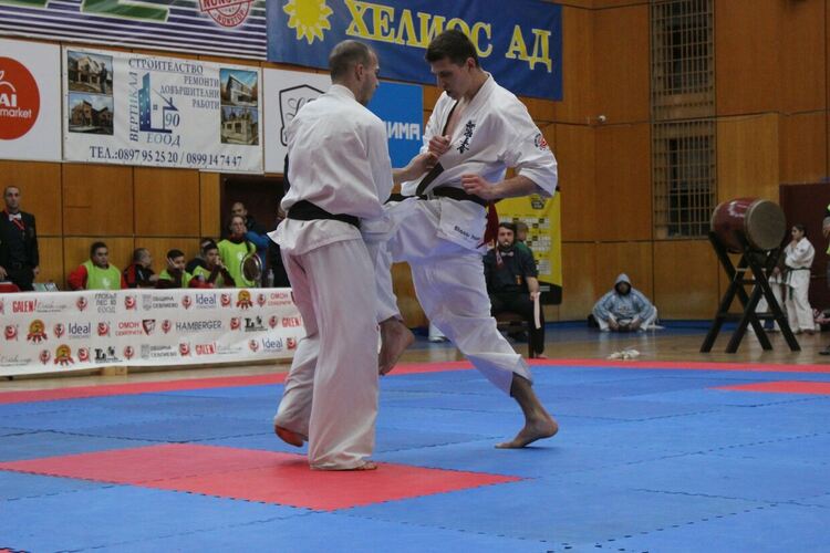 Със златен медал се завърна СК "Хамон доджо" от състезание в Севлиево