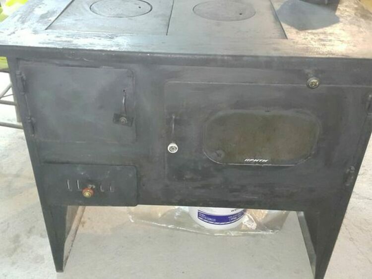 Смяната на старите печки с по-екологични уреди е на финала си,включват още 300 домакинства