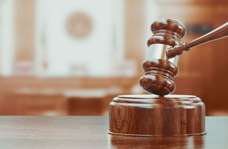 Мъж се изправя пред съда заради грабеж над жена