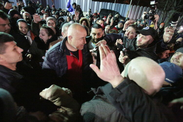 Пуснаха Бойко Борисов от ареста