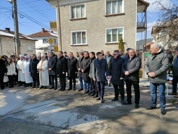 В Барутин отбелязаха 50 години от възродителния процес