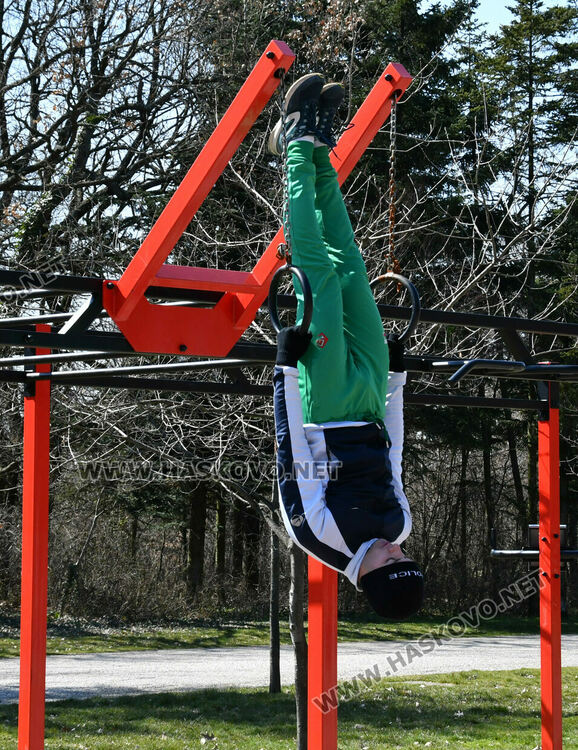 Настъпва първа пролет, но остава студено