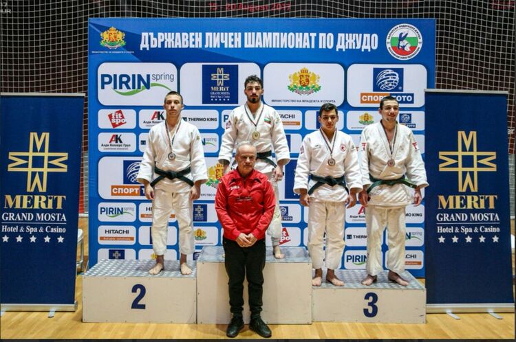 Джудистите на Хасково с уикенд пълен с медали